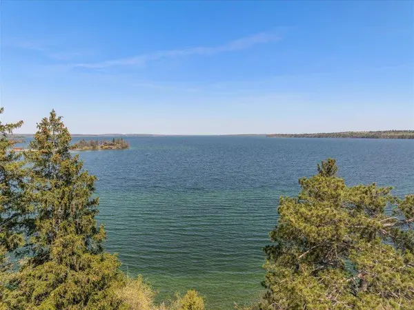 712 Cleveland BLVD W, Walker, MN 56484