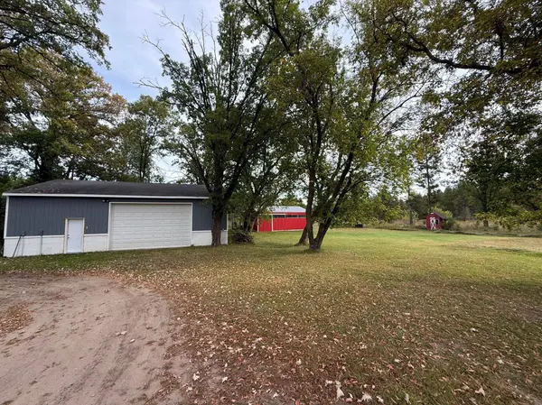716 Cedar LN, Motley, MN 56466