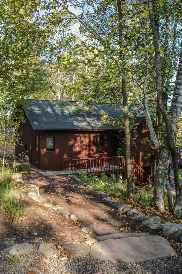 6040 S Thunder Lake DR NE, Thunder Lake Twp, MN 56672