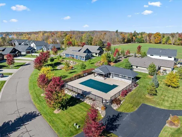 1282 Harbor PL, East Gull Lake, MN 56401