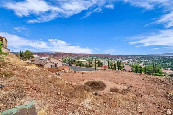 663 W 65 S, St. George, UT 84770
