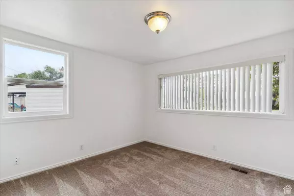 155 RONALD, Layton, UT 84041