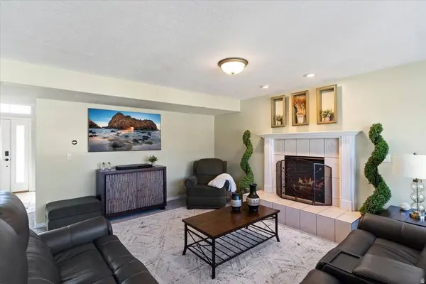 2647 S 1175 W, Syracuse, UT 84075