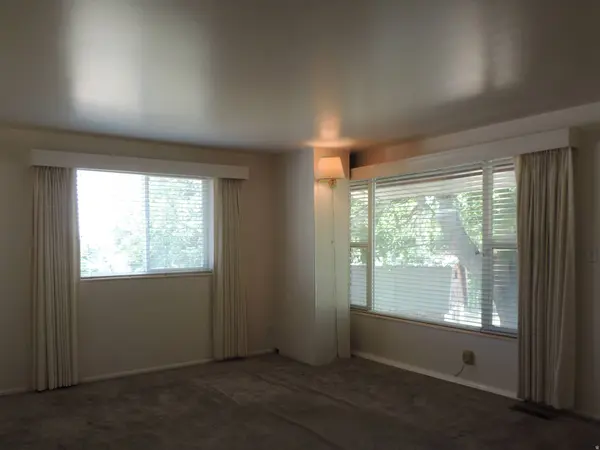 380 E 300 N, Clearfield, UT 84015