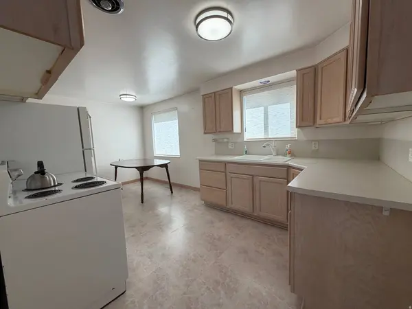 380 E 300 N, Clearfield, UT 84015