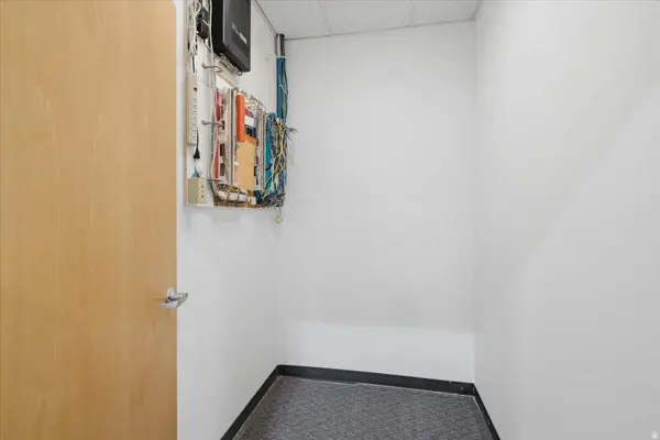 41 W GUEST AVE, South Salt Lake, UT 84115