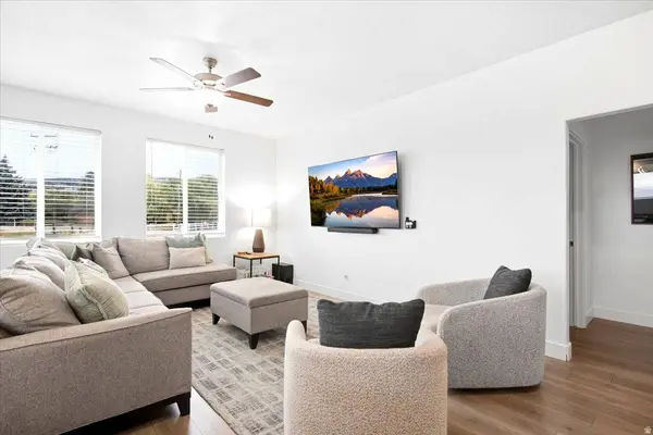 2233 S BEACHCOMBER LN, Garden City, UT 84028