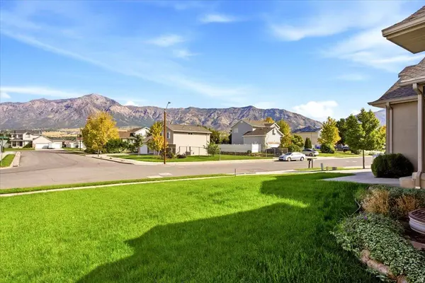 271 W 1825 N, North Ogden, UT 84414