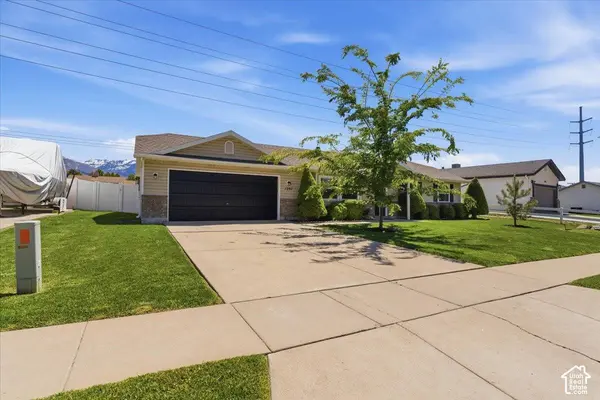1297 S 925 W, Woods Cross, UT 84087