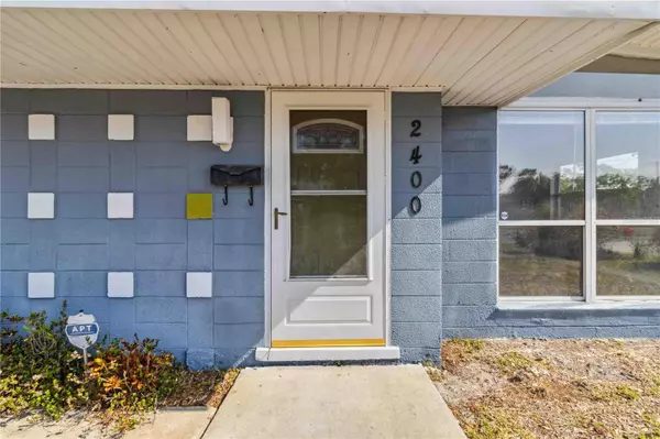 2400 STANFORD AVE, Bradenton, FL 34207