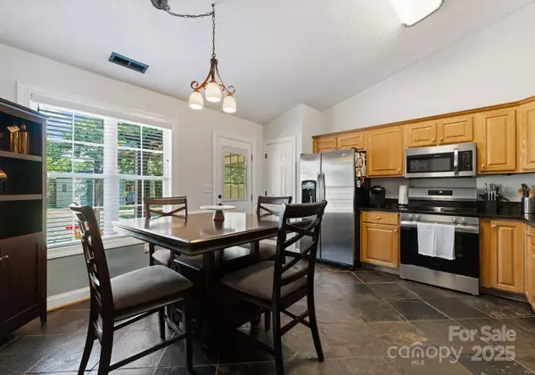 1517 Battle LN, Monroe, NC 28110