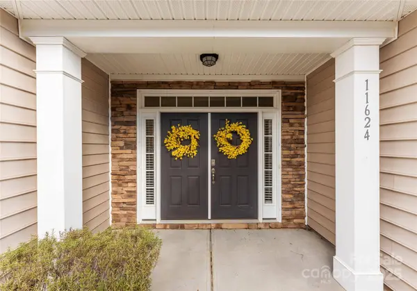 11624 Dunham DR, Matthews, NC 28105