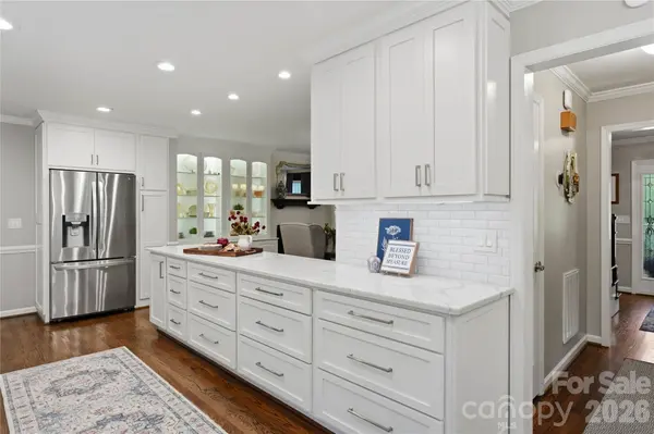 1249 Ashley Creek DR, Matthews, NC 28105