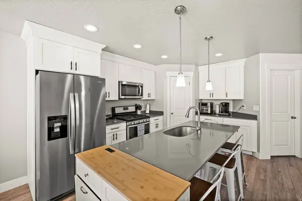 4856 W PILLAR DR, Riverton, UT 84096