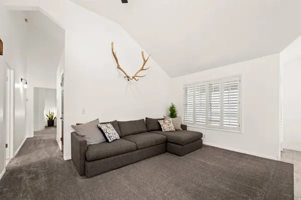 7635 S LARK MEADOW CV, Midvale, UT 84047