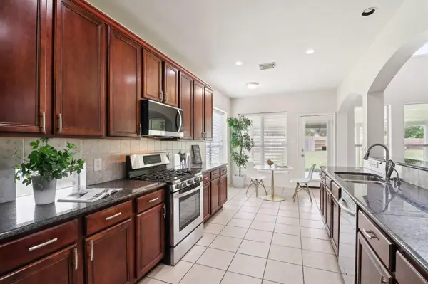 5023 Royal Arbor Ln, Houston, TX 77084-3990