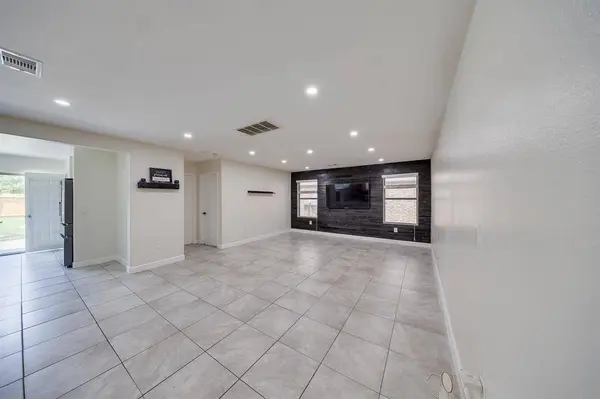 19314 Cactus Thorn DR, Cypress, TX 77433