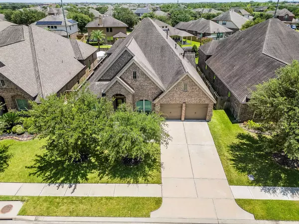3011 Sunrise Run LN, Pearland, TX 77584