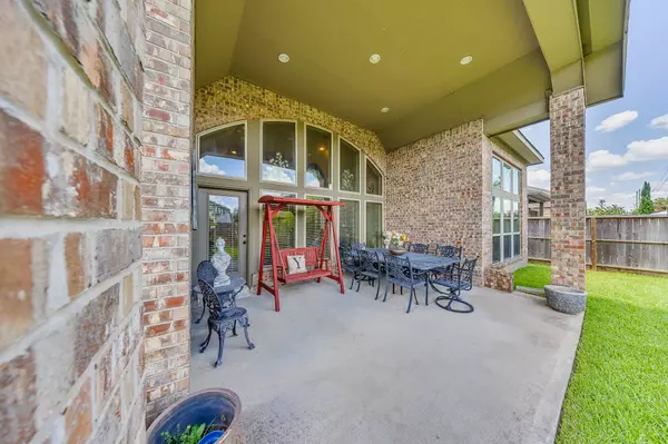 3011 Sunrise Run LN, Pearland, TX 77584