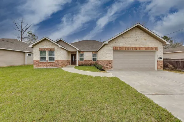 614 County Road 3414, Cleveland, TX 77327