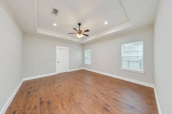 614 County Road 3414, Cleveland, TX 77327