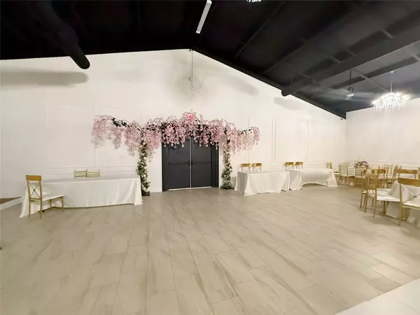 1831 Hartwick RD, Houston, TX 77093