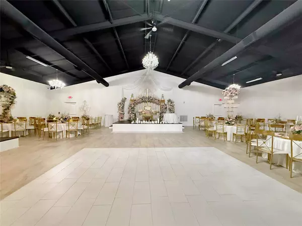 1831 Hartwick RD, Houston, TX 77093