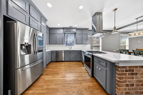 7214 Hershe ST, Houston, TX 77020