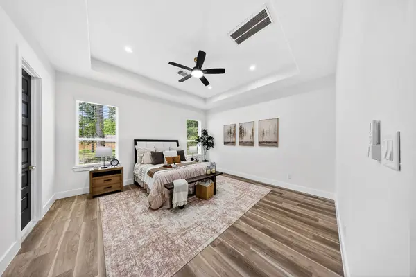 315 Autumn Oak ST, New Caney, TX 77357