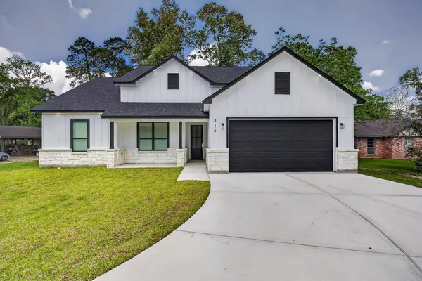 315 Autumn Oak ST, New Caney, TX 77357