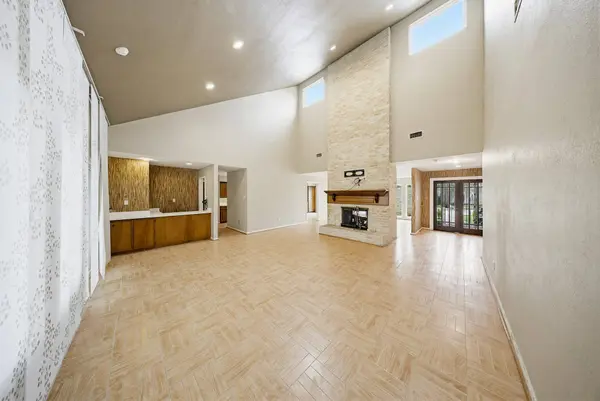 11122 Braes Forest DR, Houston, TX 77071