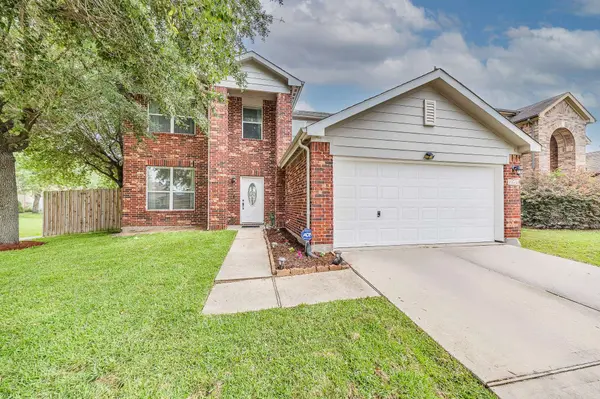 19534 Remington Cross DR, Houston, TX 77073