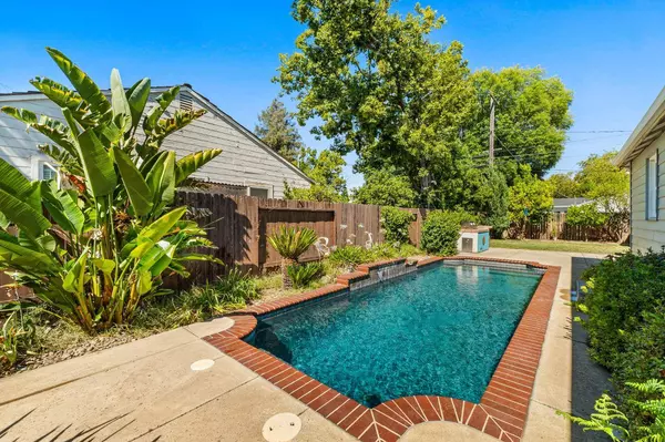 6001 19th AVE, Sacramento, CA 95820