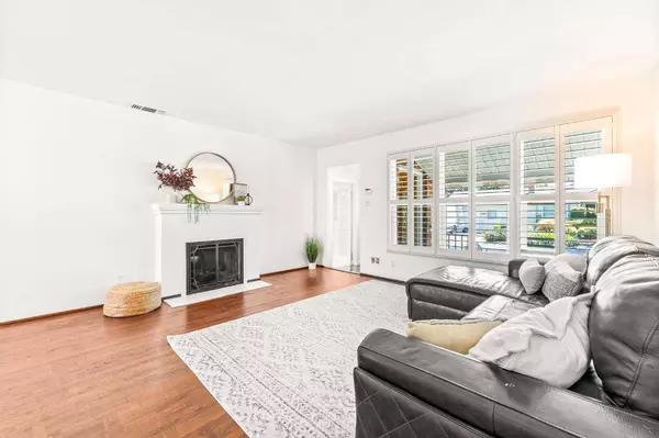 6001 19th AVE, Sacramento, CA 95820