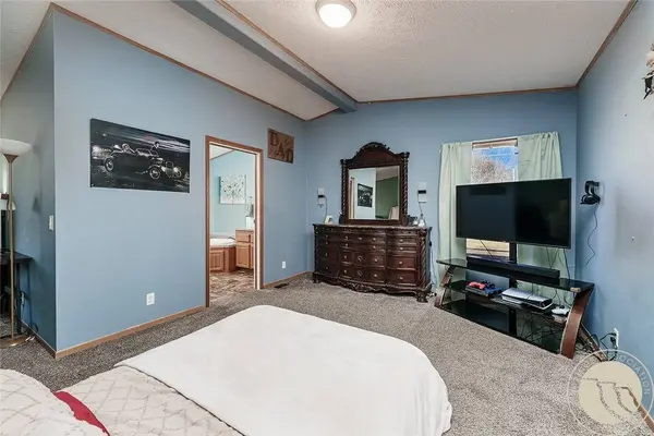 6 Bing ST N, Billings, MT 59105