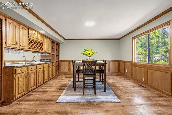 570 Brandywine DR, Colorado Springs, CO 80906