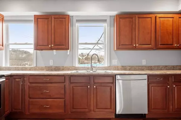 2 South Merrill Street, Haverhill, MA 01835