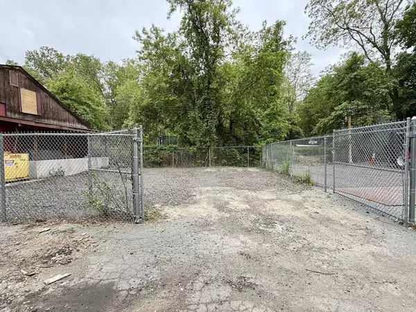 112 Haverhill St #B+C, North Reading, MA 01864