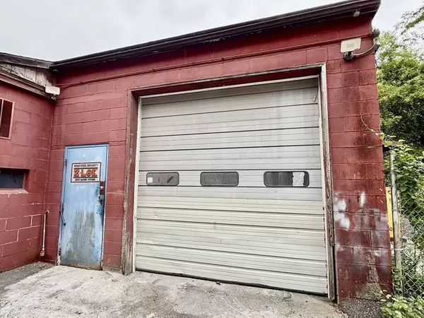 112 Haverhill St #B+C, North Reading, MA 01864