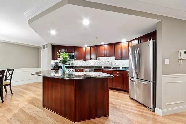 4 Sterling Hill Lane #424, Exeter, NH 03833