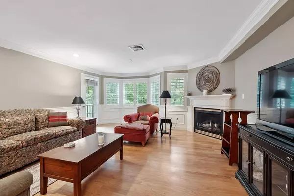 4 Sterling Hill LN #424, Exeter, NH 03833