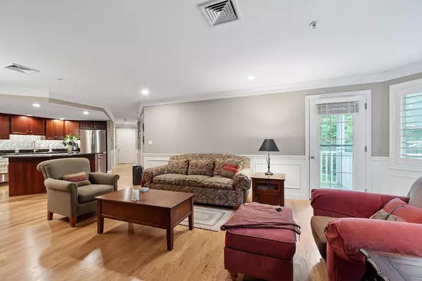 4 Sterling Hill LN #424, Exeter, NH 03833