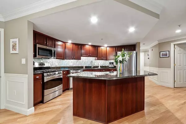 4 Sterling Hill Lane #424, Exeter, NH 03833