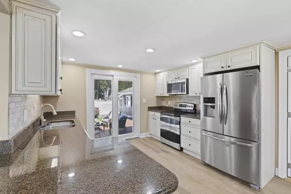 737 Washington St, Haverhill, MA 01832