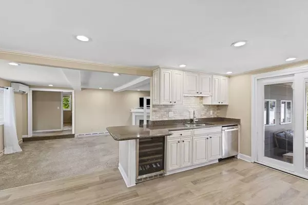 737 Washington St, Haverhill, MA 01832