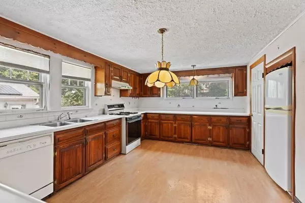 4 South New Street, Haverhill, MA 01835