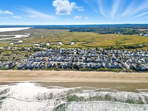 116 Railroad Ave, Salisbury, MA 01952