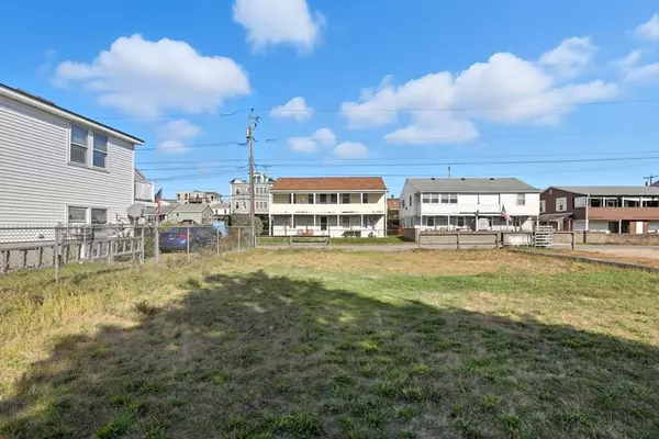 116 Railroad Ave, Salisbury, MA 01952