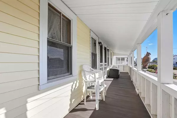 52 Brissette Ave, Salisbury, MA 01952