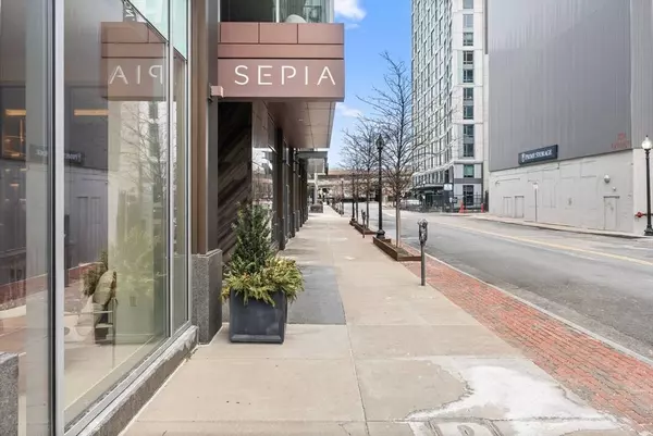 32 Traveler St #411, Boston, MA 02118